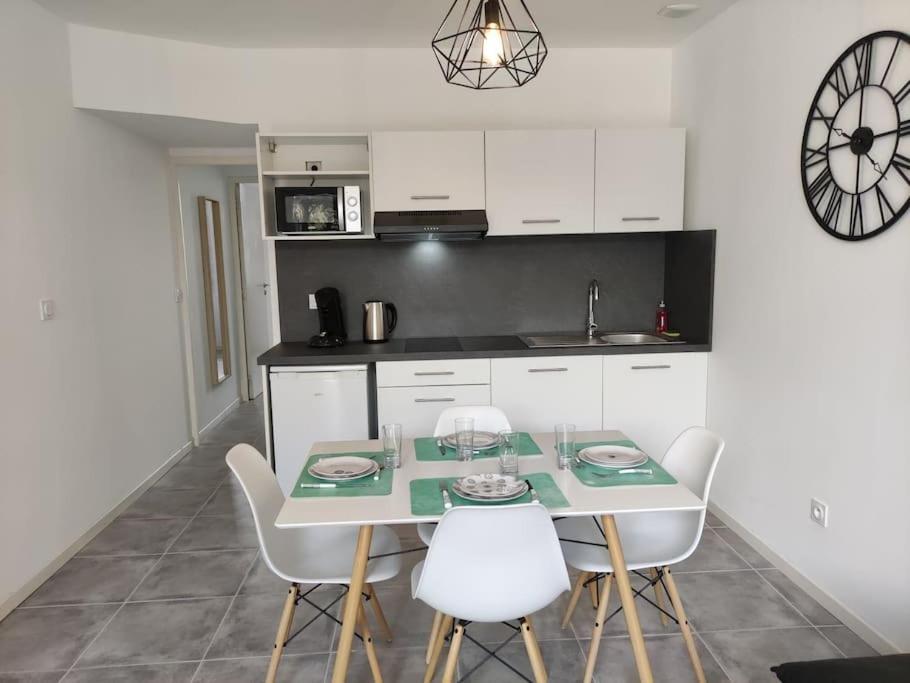 L'Atelier De La Cite - Parking Gratuit Securise Daire Carcassonne Dış mekan fotoğraf